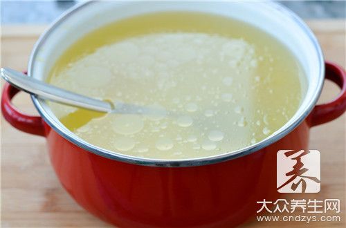 廣東省魚腥草根煲湯的做法