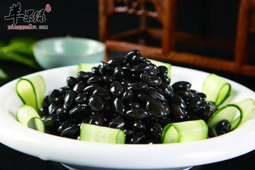 黑豆的营养价值高 能有效促进健康