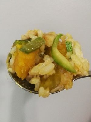 【健康低脂】營養(yǎng)雜糧雞肉南瓜炒飯的做法步驟 第9步