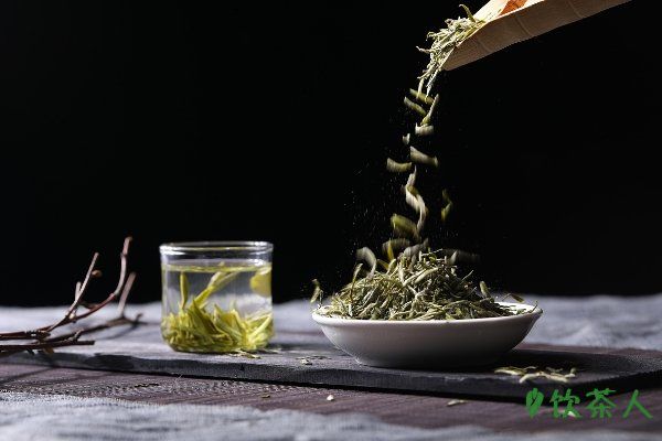 綠茶可以減肥嗎，可以輔助減肥(有燃脂塑形/抑制食欲的作用)