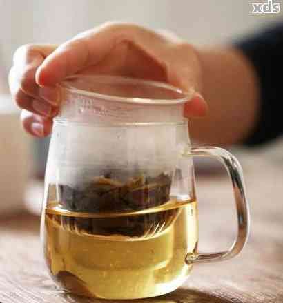 普洱茶渣的妙用：如何正确利用茶渣泡出更美味的普洱茶