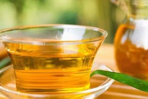 除濕氣喝什么茶，綠茶/烏龍茶/紅豆薏仁茶/冬瓜荷葉茶