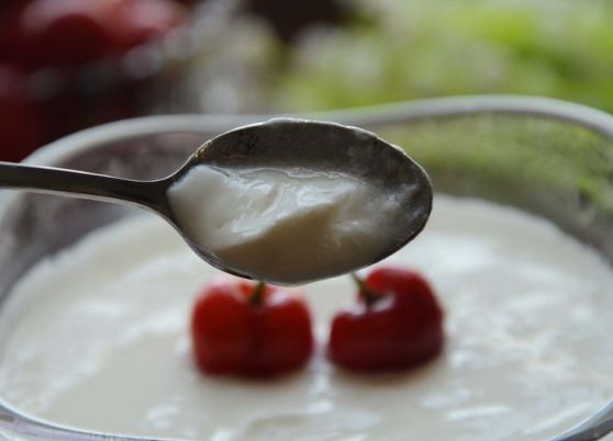 喝酸奶的功用與禁忌人群詳解