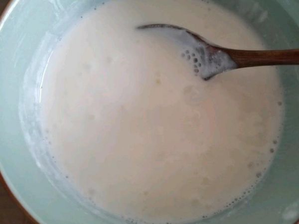 純奶手撕吐司的做法 步驟1