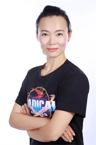 （资深康复和健身教练张俊红女士）
