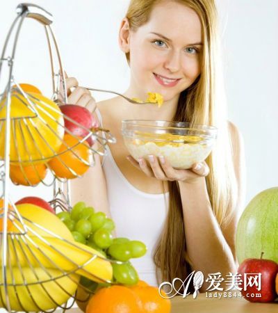  女人压力大容易老 10种食物