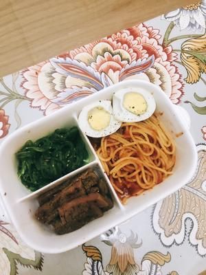 減脂健康便當(dāng)午餐的做法 步驟1