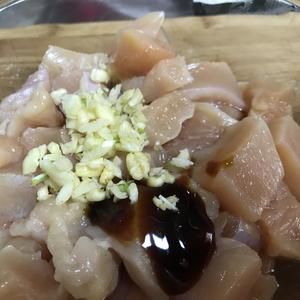 健身餐鸡胸肉备餐（烤制）的做法 步骤2