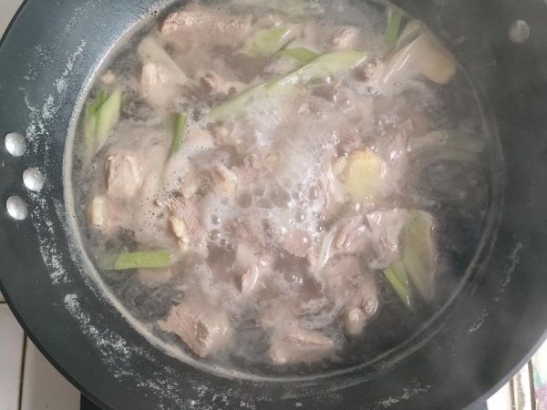 純奶手撕吐司的做法 步驟1