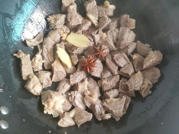 純奶手撕吐司的做法 步驟1
