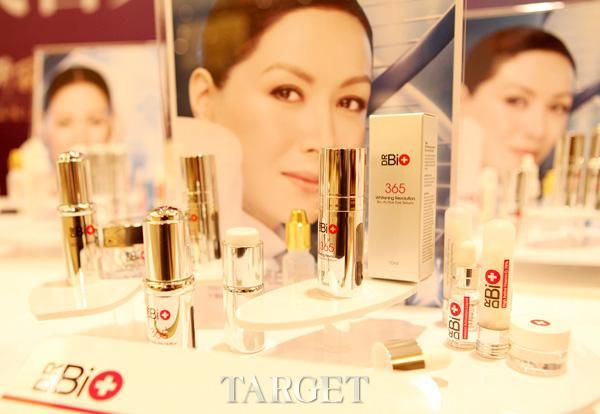 名模琦琦出任思妍麗DR Bio新代言人