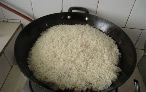 糯米飯的熱量及功效與作用5