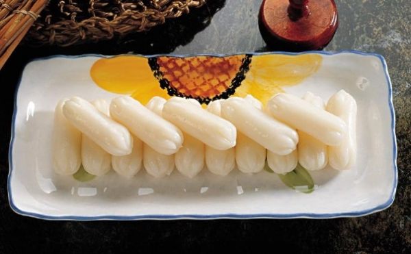 自制年糕怎么制作？年糕和什么炒好吃？(1)