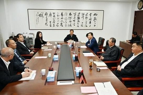 海灣公司與秦皇島市政府舉行工作座談 深化務(wù)實合作