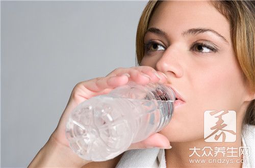 怎樣才能做到健康飲水
