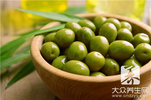 橄欖油能去眼袋嗎？
