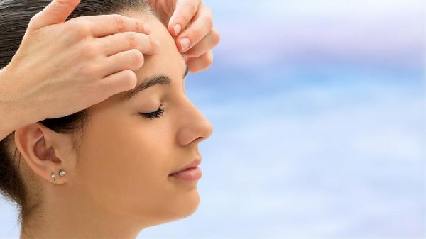 中醫(yī)教你簡單推拿按摩法 讓身體更健康