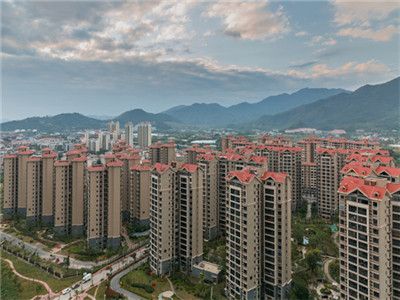 總價(jià)28.8億元!萬(wàn)科時(shí)隔4年重返廣州公開(kāi)市場(chǎng)拿地,瞄準(zhǔn)收儲(chǔ)后轉(zhuǎn)型宅地項(xiàng)目