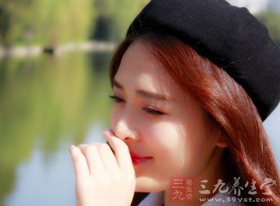 重量訓(xùn)練的女士必修功課，幫助肌肉的鍛煉