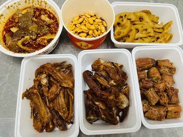 冷記鹵味就是yyds ！！