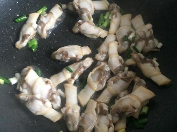 純奶手撕吐司的做法 步驟1