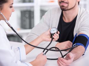 盤點(diǎn)九大艷照女的整容傳說 