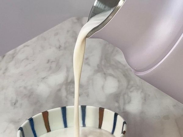 純奶手撕吐司的做法 步驟1