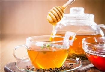 如何健康喝蜂蜜水 細(xì)數(shù)喝蜂蜜水的禁忌