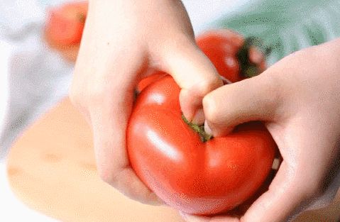 西紅柿減肥食譜，輕松刮脂月瘦10斤，吃出完美好身材