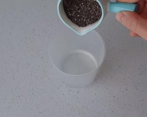 純奶手撕吐司的做法 步驟1