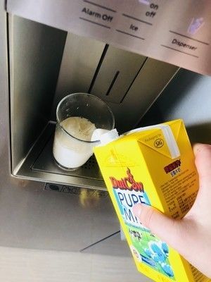 健康美味的蜂蜜拿铁的做法步骤 第3步