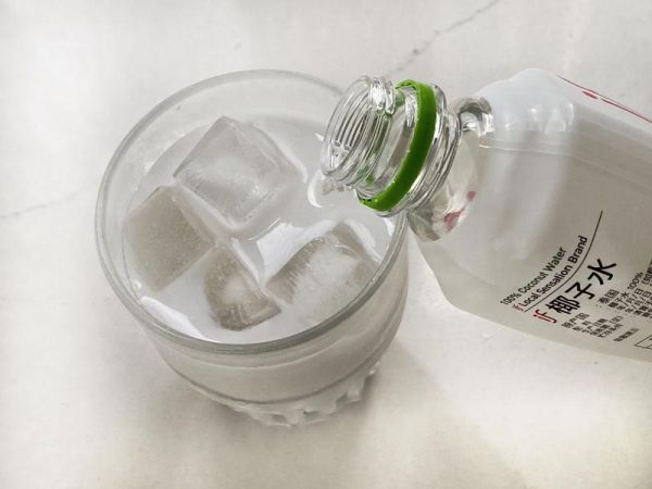 純奶手撕吐司的做法 步驟1