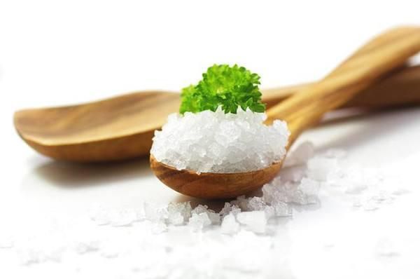 糖尿病患者不要只關(guān)注含糖量，鹽分?jǐn)z入也要嚴(yán)格控制