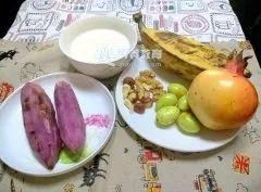 健康零食——果仁酸奶紫薯泥
