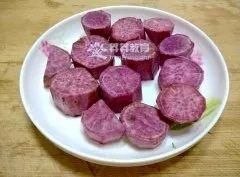 健康零食——果仁酸奶紫薯泥