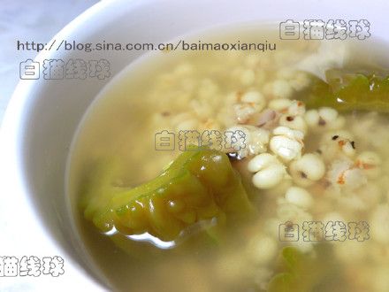 夏季平衡飲：苦瓜薏米湯