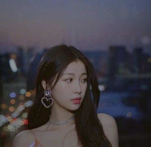 虞書欣SpicyHoney舞蹈版MV_虞書欣〈Spicy Honey〉MV：甜辣交織的視聽盛宴