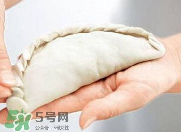 韭菜盒子用什么面粉？韭菜盒子能用高筋面粉？