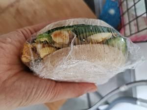 家庭版健身餐蛋夾饃的做法 步驟7