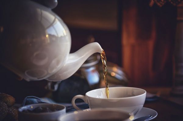 金銀花人參茶喝了有什么好處 人參與金銀花一起泡茶的功效 金銀花人參茶的飲用注意事項(xiàng)