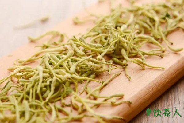金银花最多连续喝几天，最长喝7天(三种人不宜喝金银花水)