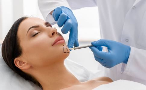 背部吸脂后可以仰睡吗 背部吸脂的过程是什么 背部吸脂后会加重身体负担吗