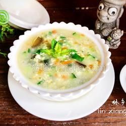 皮蛋蔬菜小米粥的做法[圖]