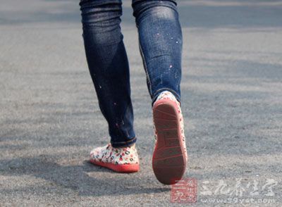 晚饭后运动还应该注意运动量、运动方法