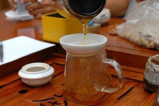 華萊健安化黑茶合法嗎，國家認(rèn)可華萊健黑茶嗎？