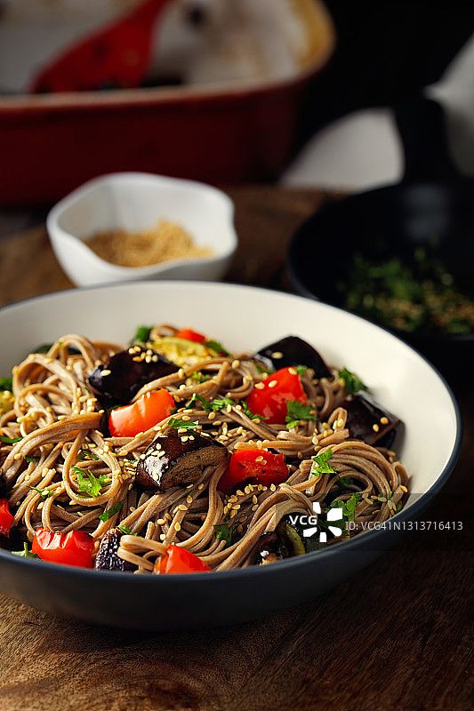 健康素食小麥?zhǔn)w麥面碗圖片素材
