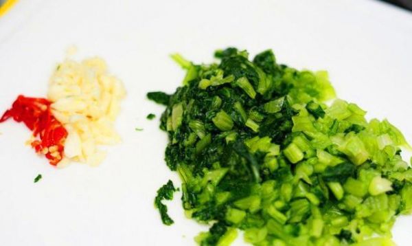 雪菜肉丝可当菜又能做成雪菜面 自己做的雪里红无添加剂更健康