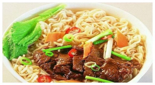 僅次于康師傅的方便面，1年生產(chǎn)100億包，逆襲成行業(yè)黑馬！