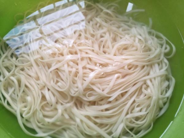 純奶手撕吐司的做法 步驟1