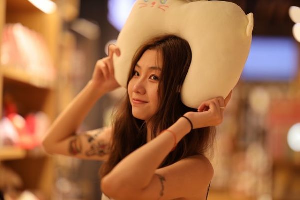 人像攝影之選 佳能RF 85mm F1.2鏡頭介紹 